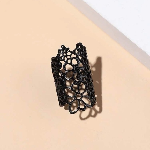 Hollow Out Cuff Ring Floral Adjustable Black Metal - Picture 4 of 7